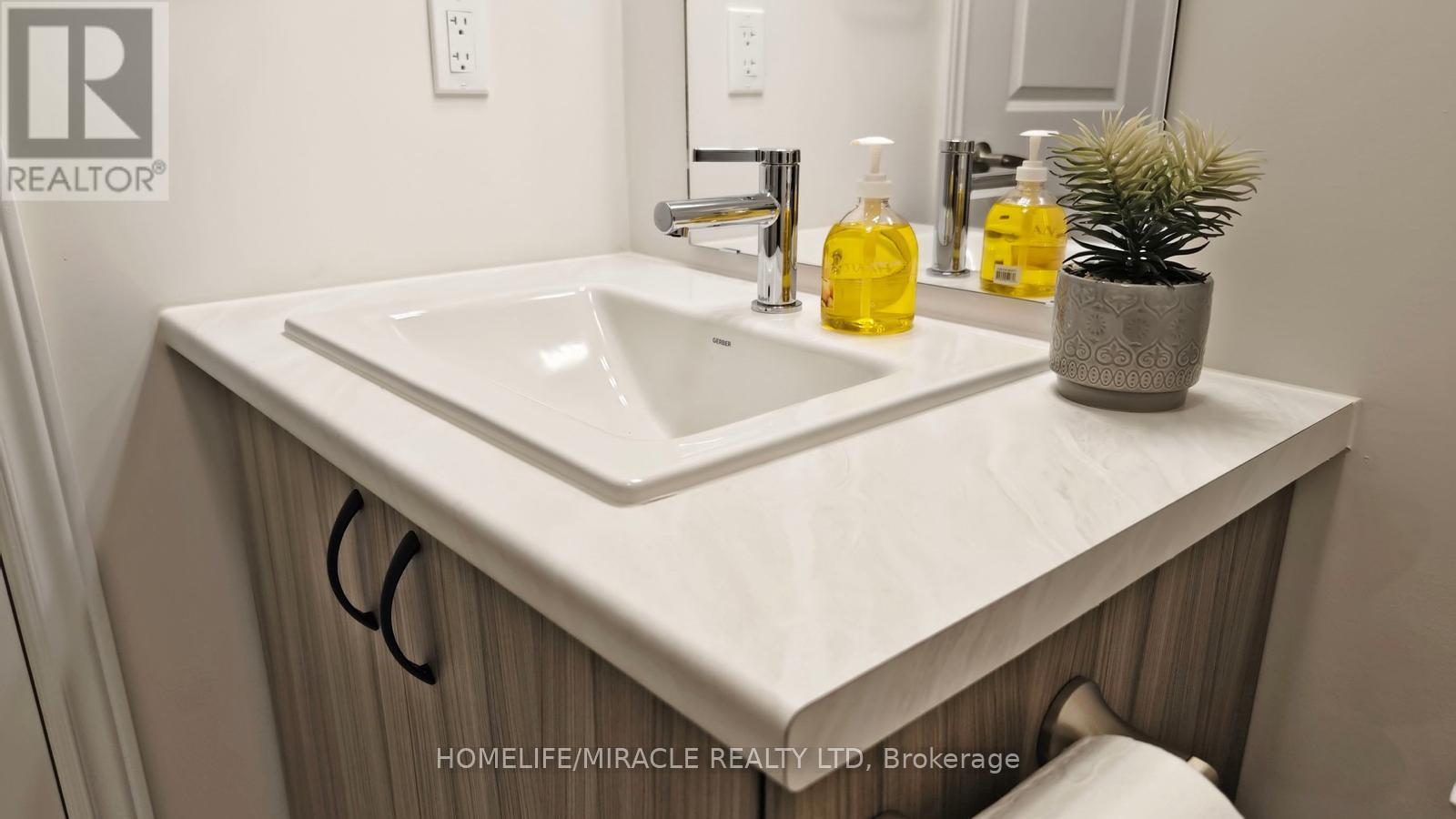 26 - 5672 Dorchester Road, Niagara Falls, Ontario  L2G 4Y8 - Photo 16 - X13736336