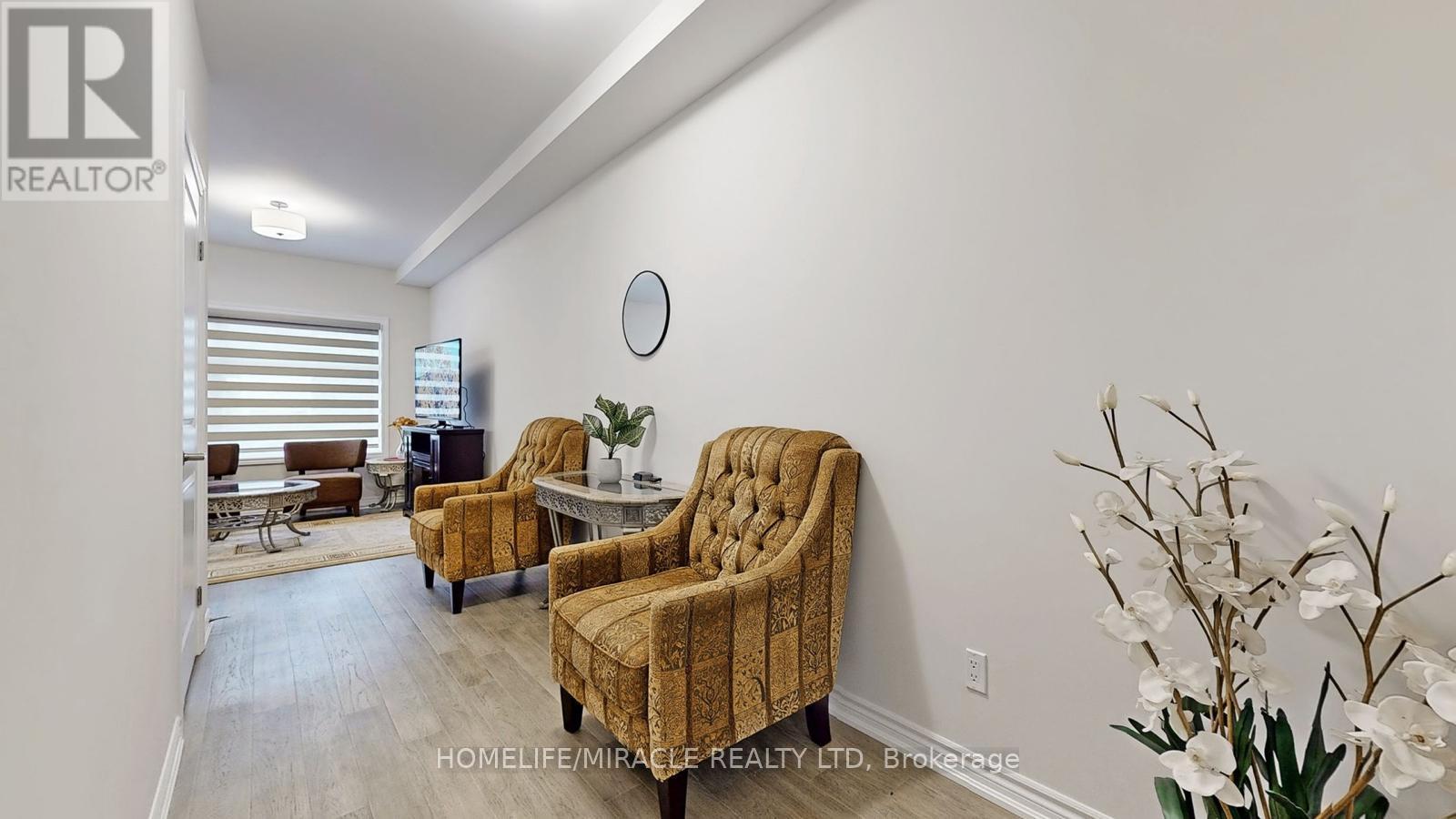 26 - 5672 Dorchester Road, Niagara Falls, Ontario  L2G 4Y8 - Photo 4 - X13736336
