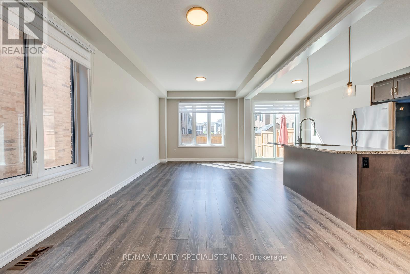 35 Pelican Lane, Hamilton, Ontario  L8K 0A4 - Photo 6 - X13736410