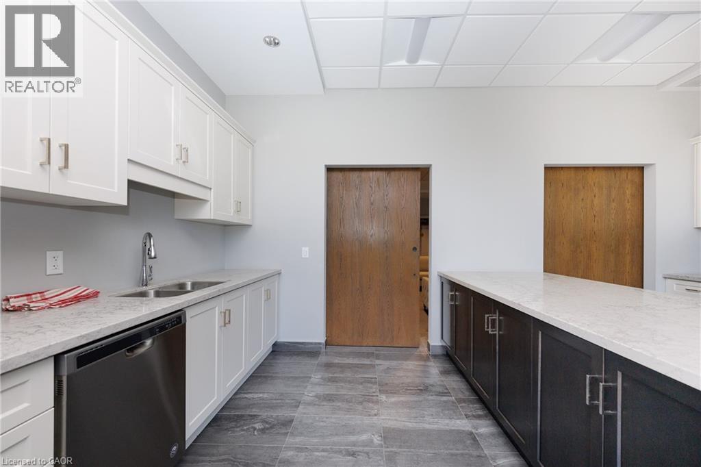 30 Hamilton Street S Unit# 201, Waterdown, Ontario  L8B 1V8 - Photo 31 - 40860065
