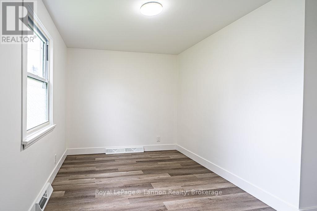 356 Kingsway Ave., Thunder Bay, Ontario  P7E 2A5 - Photo 14 - X13717380