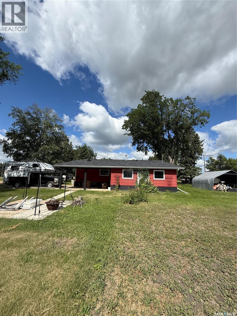 358 First Street Nw, Preeceville, Saskatchewan  S0A 3B0 - Photo 4 - SK047304
