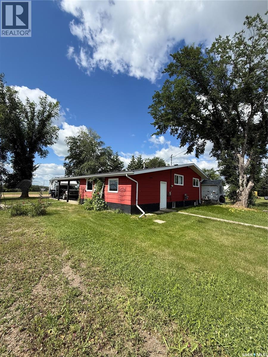 358 First Street Nw, Preeceville, Saskatchewan  S0A 3B0 - Photo 5 - SK047304