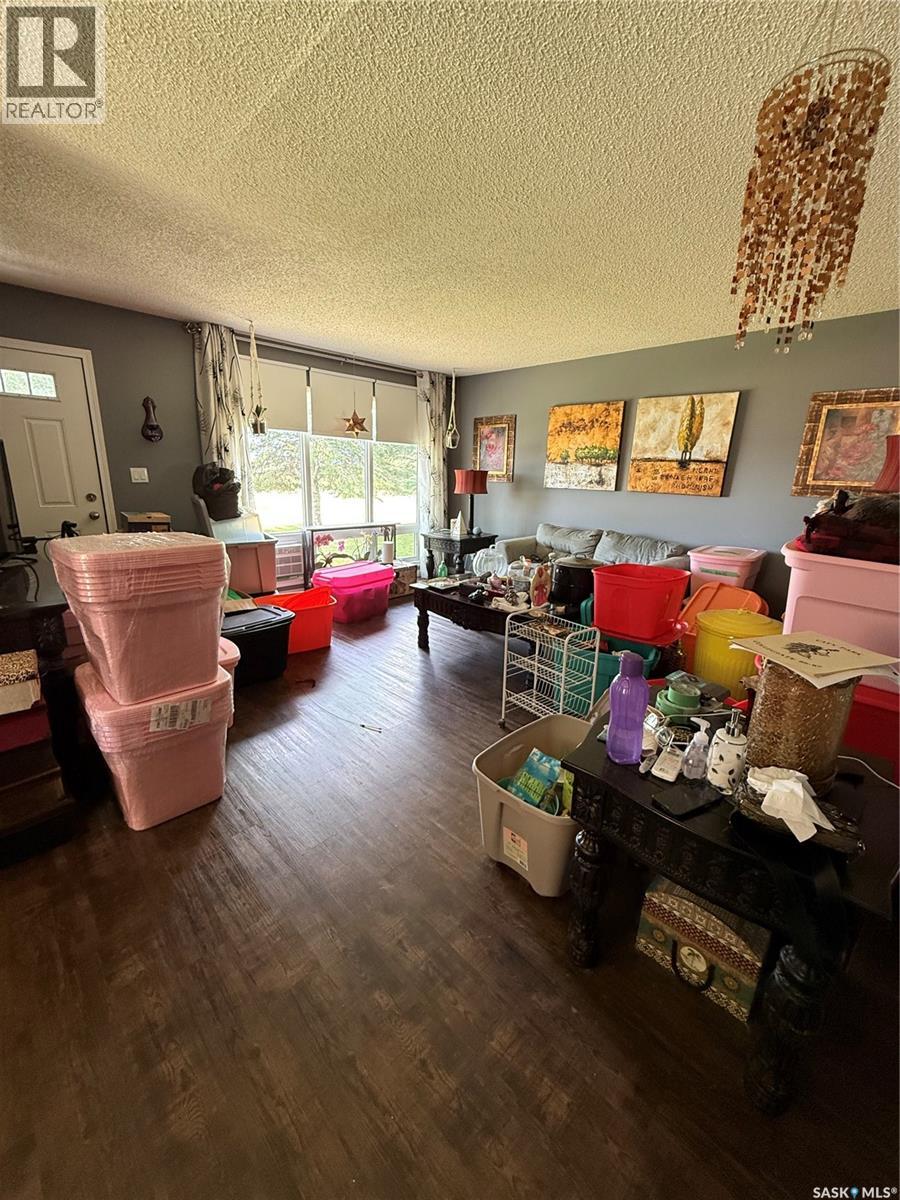 358 First Street Nw, Preeceville, Saskatchewan  S0A 3B0 - Photo 9 - SK047304