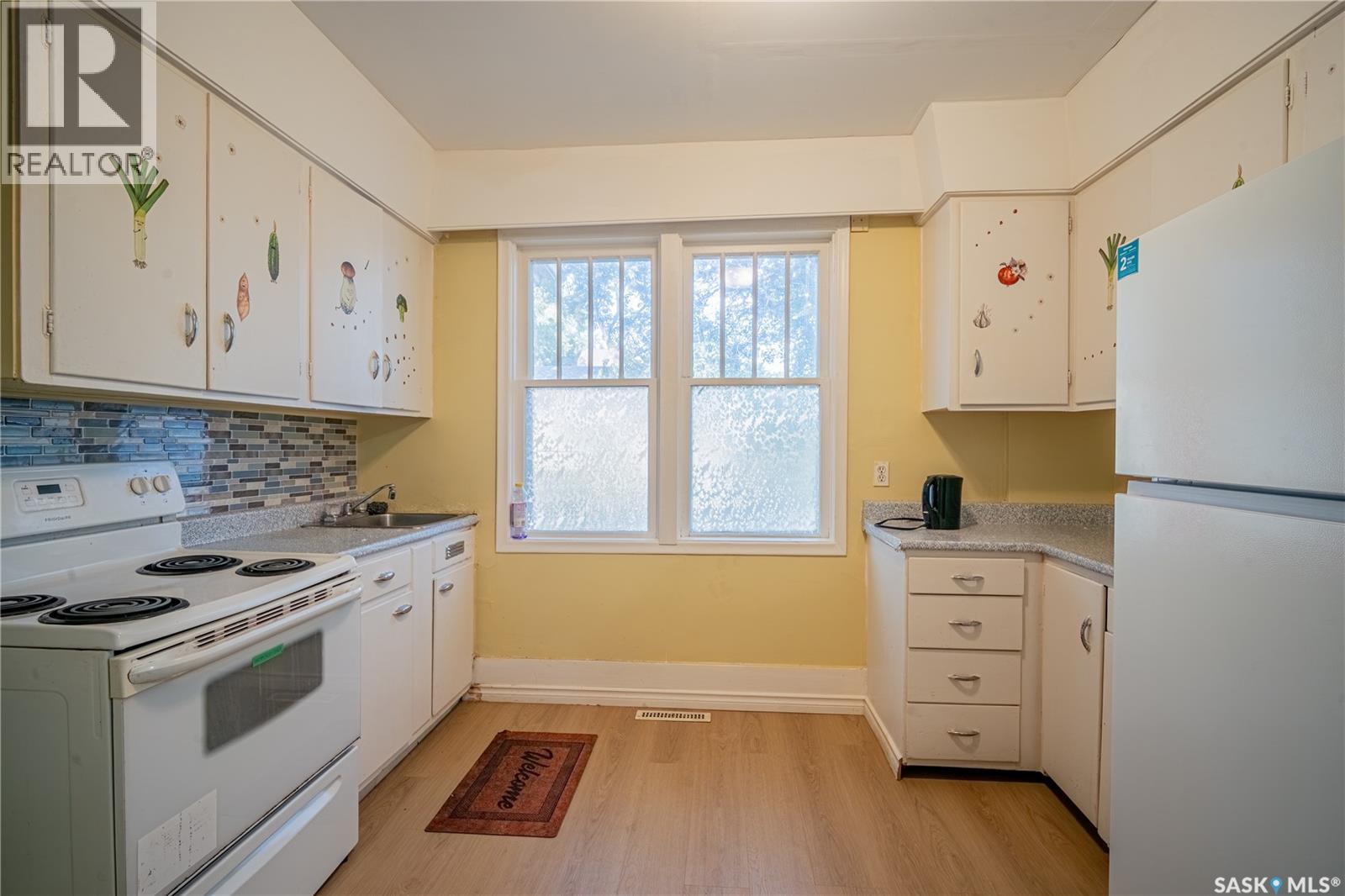 3303 Dewdney Avenue, Regina, Saskatchewan  S4T 0Y9 - Photo 10 - SK047294