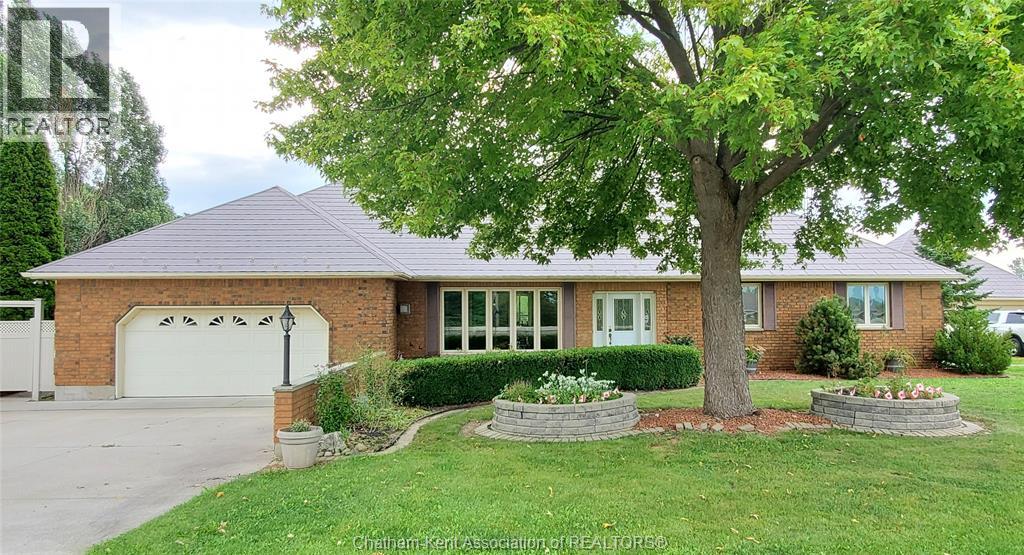 8560 Talbot TRAIL, Cedar Springs, Ontario