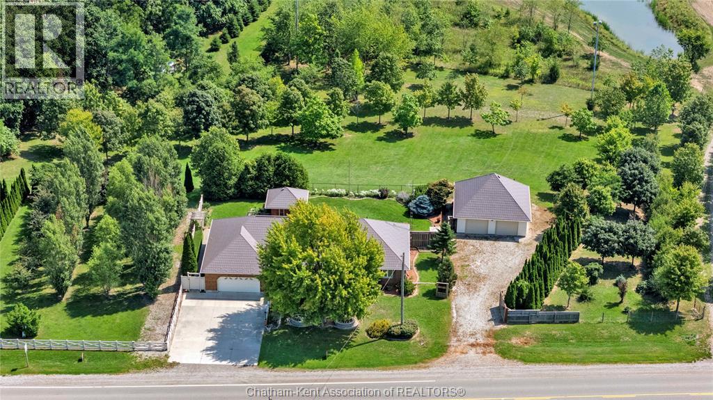 8560 Talbot Trail, Cedar Springs, Ontario  N0P 1E0 - Photo 2 - 26021106