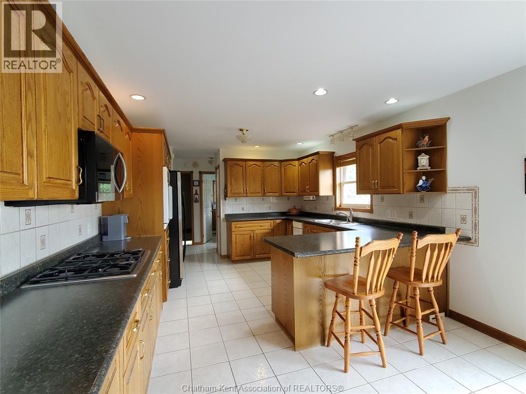 8560 Talbot Trail, Cedar Springs, Ontario  N0P 1E0 - Photo 16 - 26021106