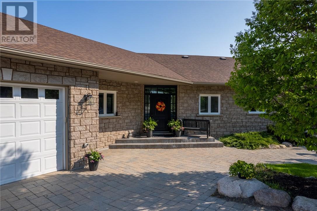 20 Breezehill Road, Skead, Ontario  P0M 2Y0 - Photo 5 - 2130118
