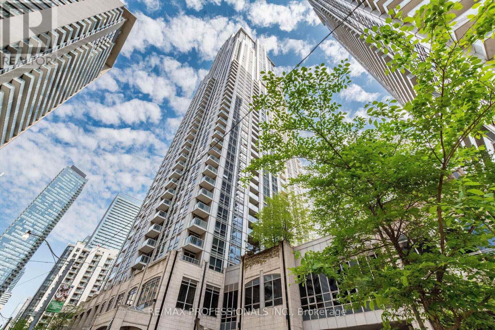 3015 - 763 Bay Street, Toronto, Ontario  M5G 2R3 - Photo 11 - C13734504