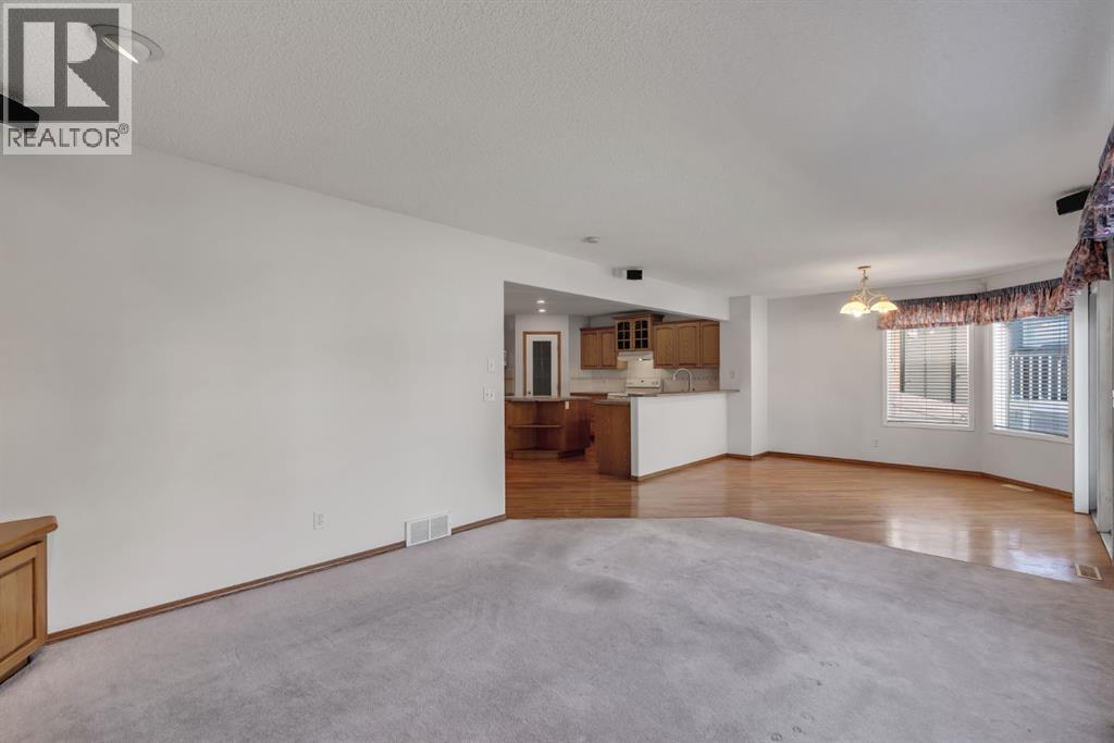 83 Panorama Hills Close NW, Calgary, Alberta  T3K 5J2 - Photo 17 - A2338000
