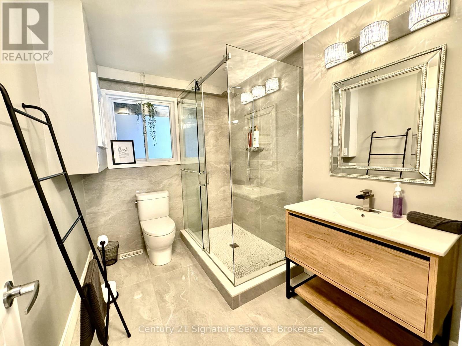 127 Maskinonge Road, Tay, Ontario  L0K 2A0 - Photo 19 - S13487560