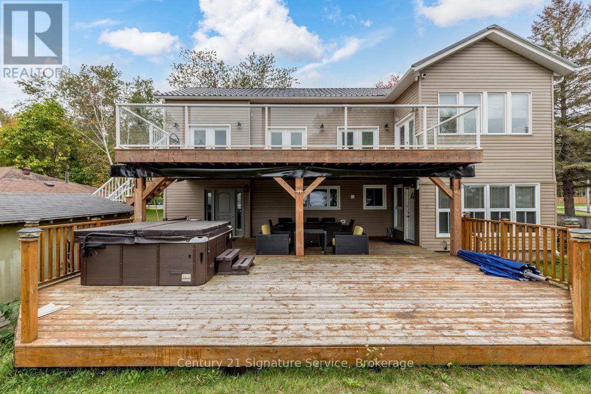 127 Maskinonge Road, Tay, Ontario  L0K 2A0 - Photo 4 - S13487560