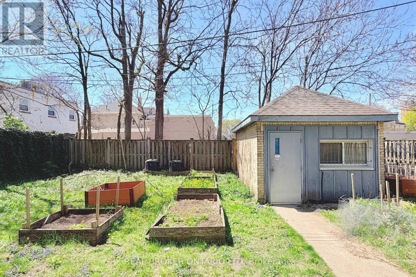 425-427 William Street, London East, Ontario  N6B 3E1 - Photo 39 - X12905428