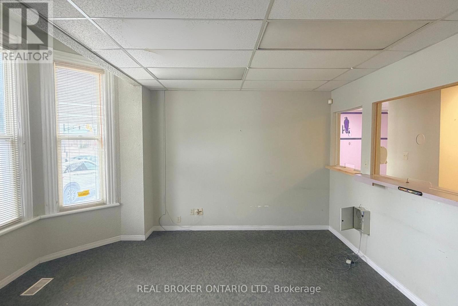 425-427 William Street, London East, Ontario  N6B 3E1 - Photo 7 - X12905428