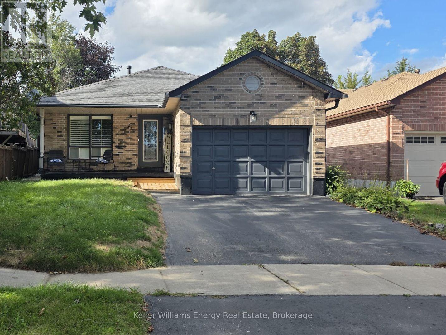 23 Downham Drive, Clarington, Ontario  L1C 4G9 - Photo 1 - E13736474