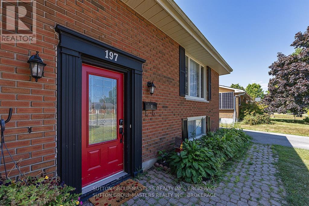 197 Belmont Avenue, Kingston (City Southwest), Ontario  K7M 4T3 - Photo 4 - X13736536