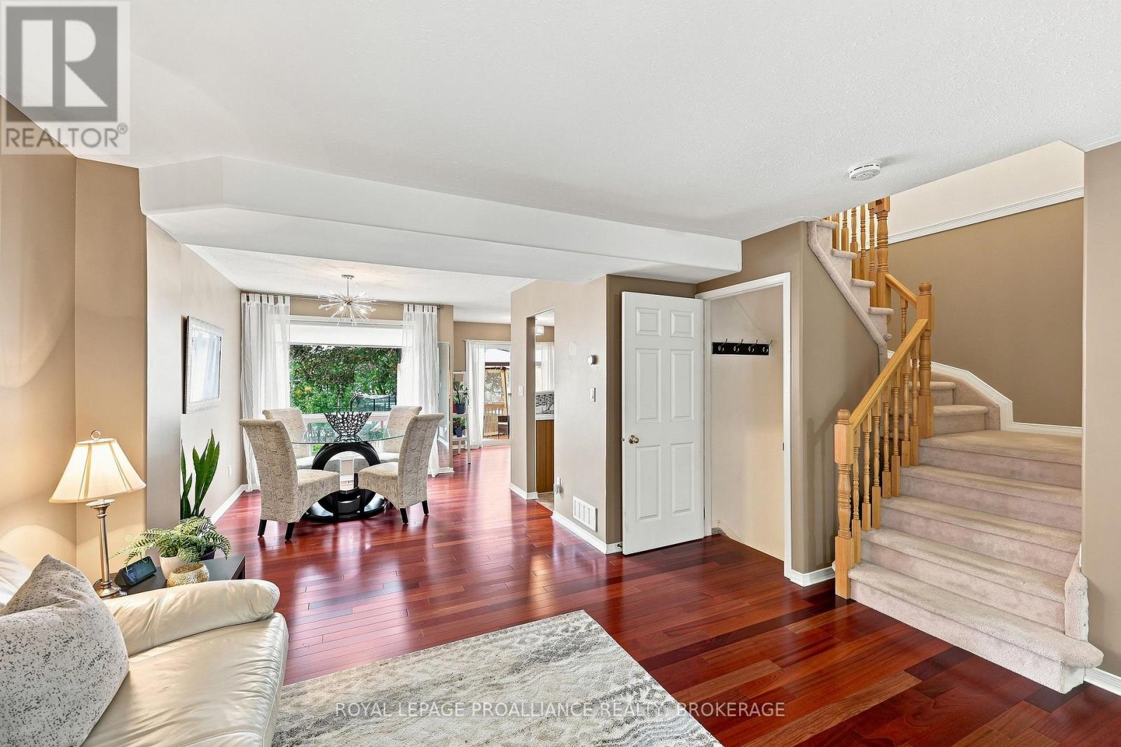 562 Quail Court, Kingston, Ontario  K7M 8Z3 - Photo 7 - X13736558
