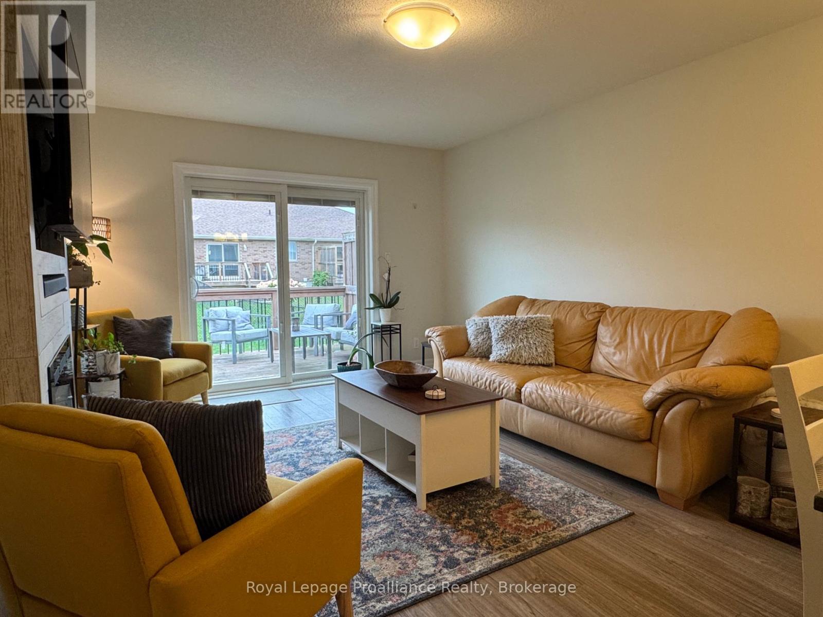 19 Mcintosh Crescent, Quinte West, Ontario  K8V 0G1 - Photo 11 - X13736682