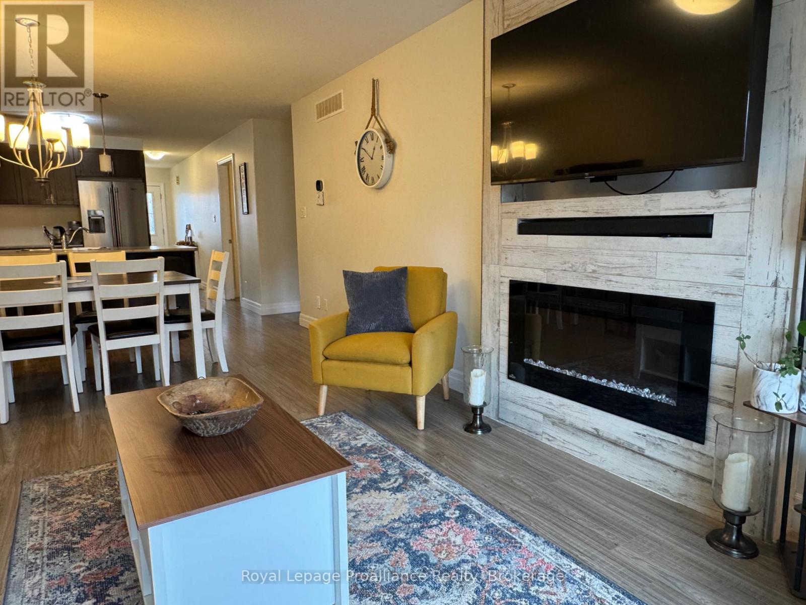 19 Mcintosh Crescent, Quinte West, Ontario  K8V 0G1 - Photo 15 - X13736682