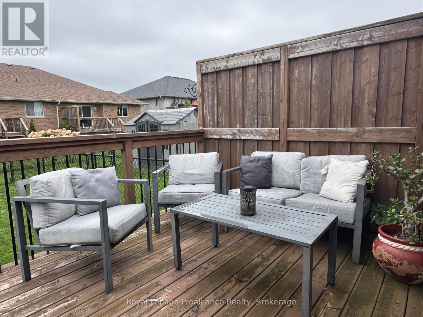 19 Mcintosh Crescent, Quinte West, Ontario  K8V 0G1 - Photo 16 - X13736682