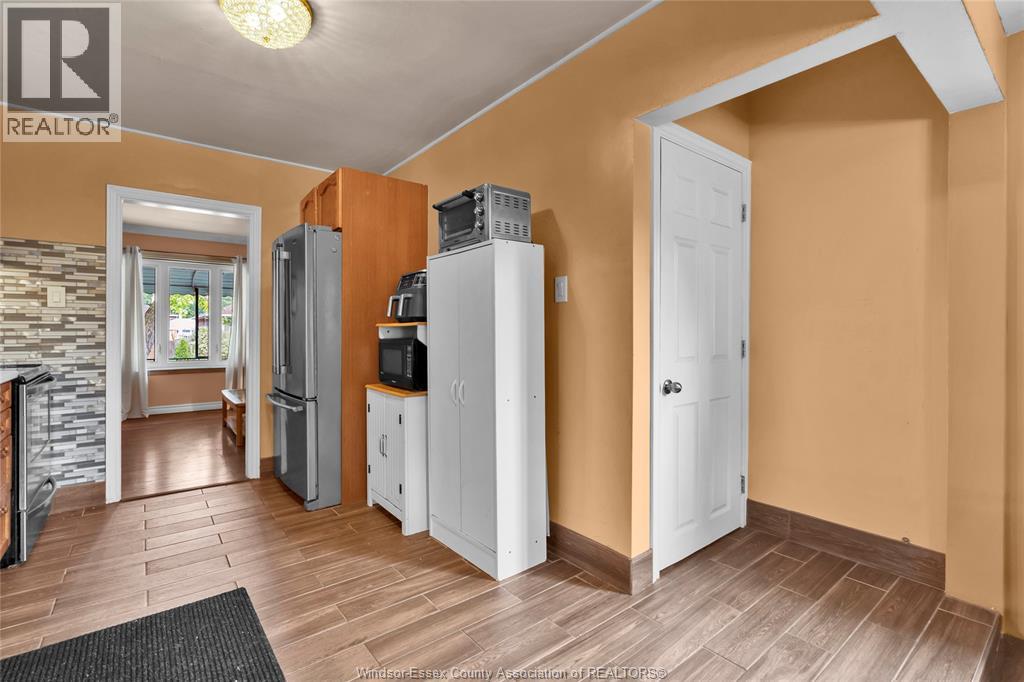 1903 Ellrose Avenue, Windsor, Ontario  N8W 4V1 - Photo 8 - 26021451