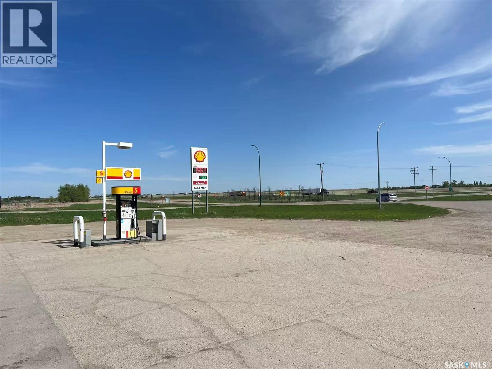 850 Calder Place, Indian Head, Saskatchewan S0G 2K0 - Photo 3 - SK037429