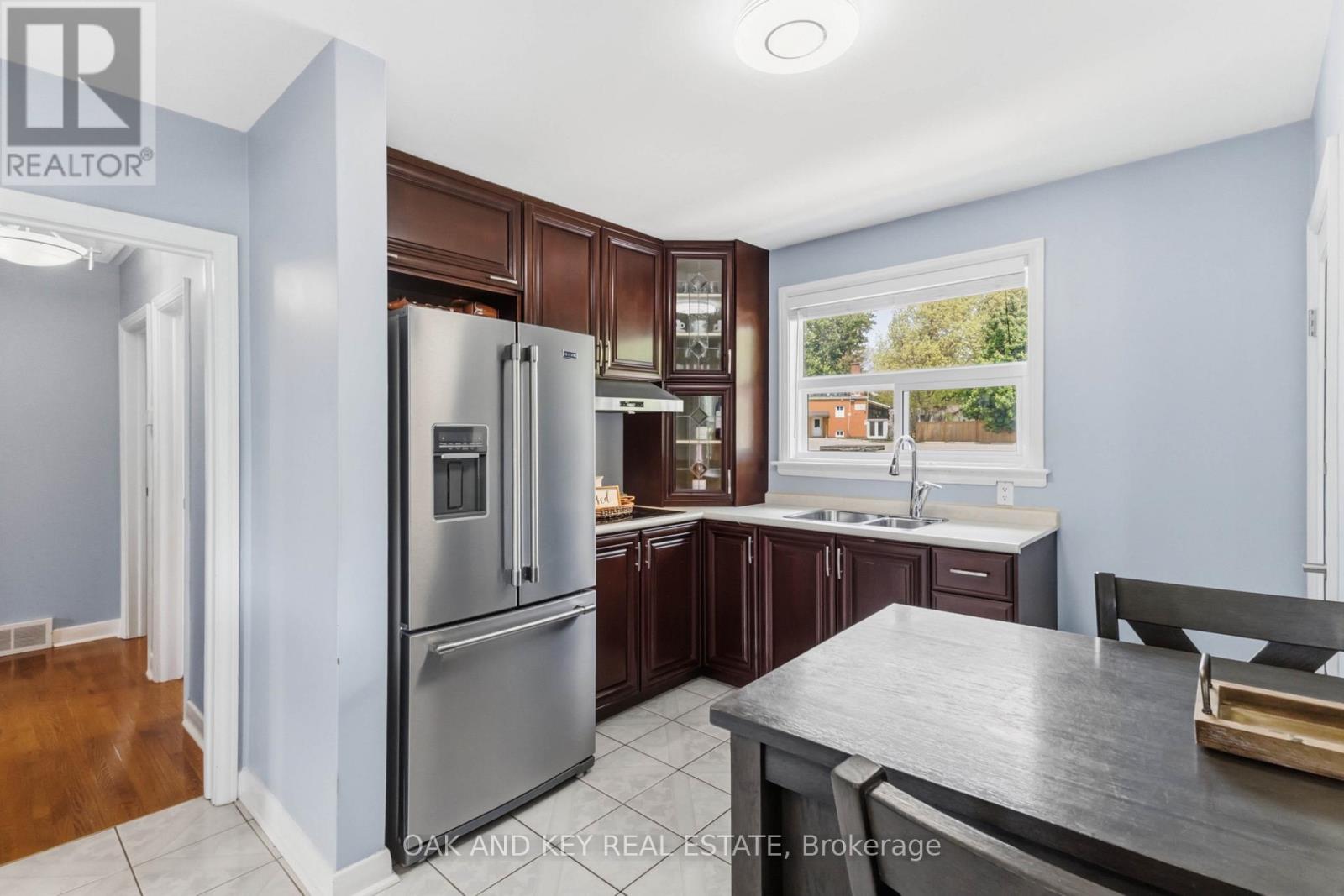 169 Ellsworth Crescent, London East, Ontario  N5W 1J5 - Photo 13 - X13736588