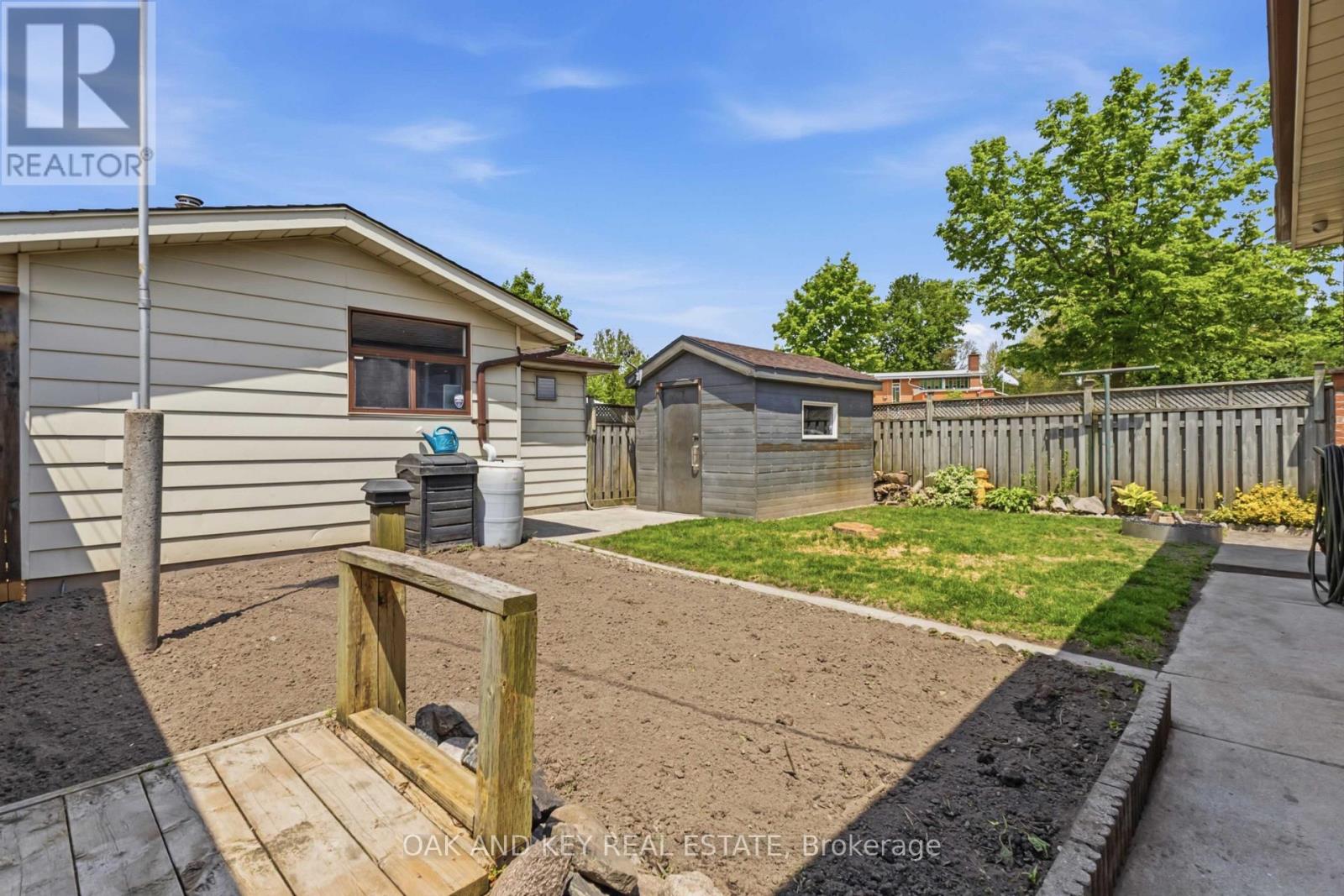169 Ellsworth Crescent, London East, Ontario  N5W 1J5 - Photo 33 - X13736588