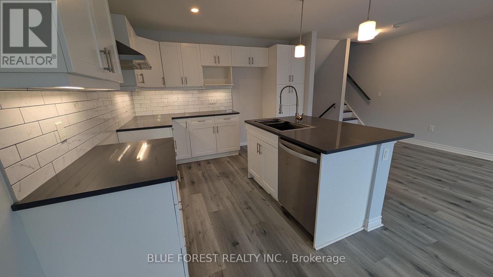 104 - 3400 Castle Rock Place, London South, Ontario N6L 0E4 - Photo 10 - X13736692