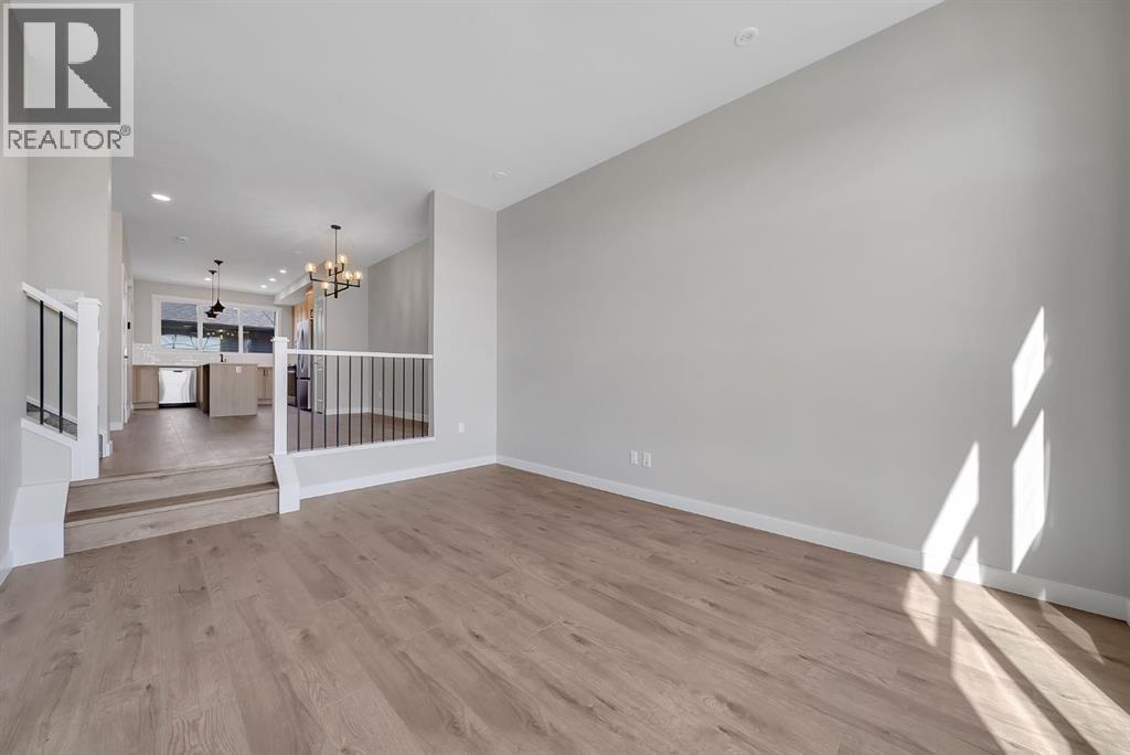 28 Tillotson Loop, Okotoks, Alberta  T1S 1S5 - Photo 7 - A2339481