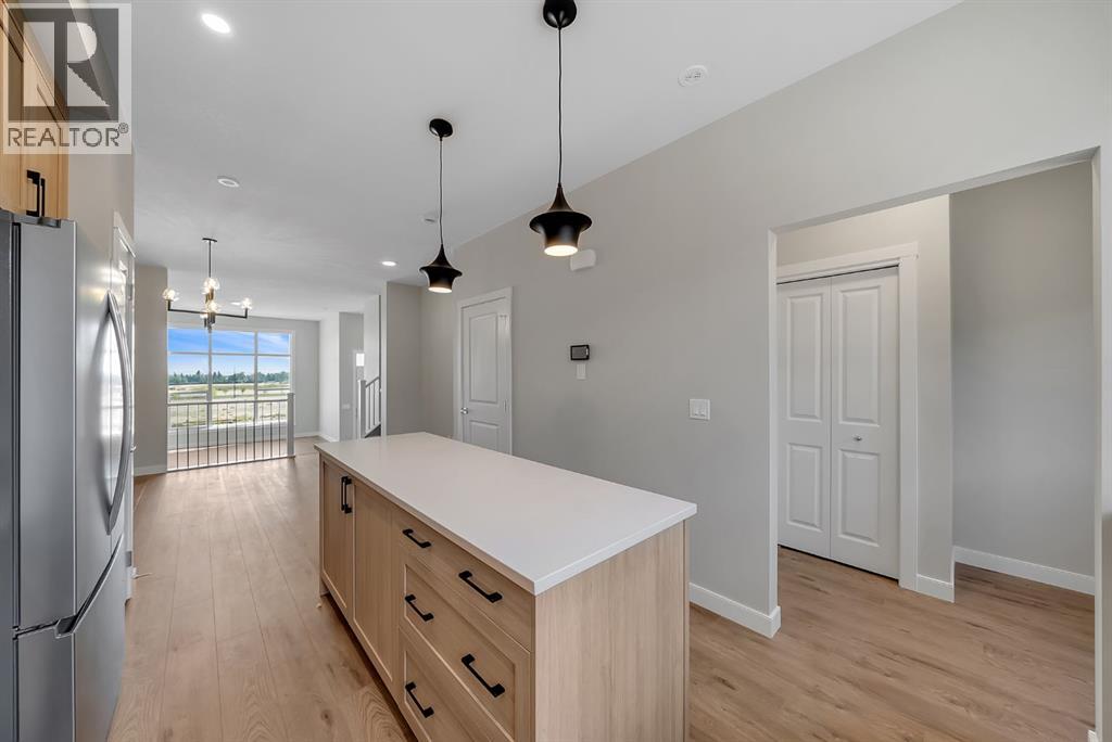 28 Tillotson Loop, Okotoks, Alberta  T1S 1S5 - Photo 16 - A2339481