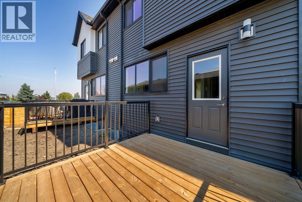 28 Tillotson Loop, Okotoks, Alberta  T1S 1S5 - Photo 31 - A2339481