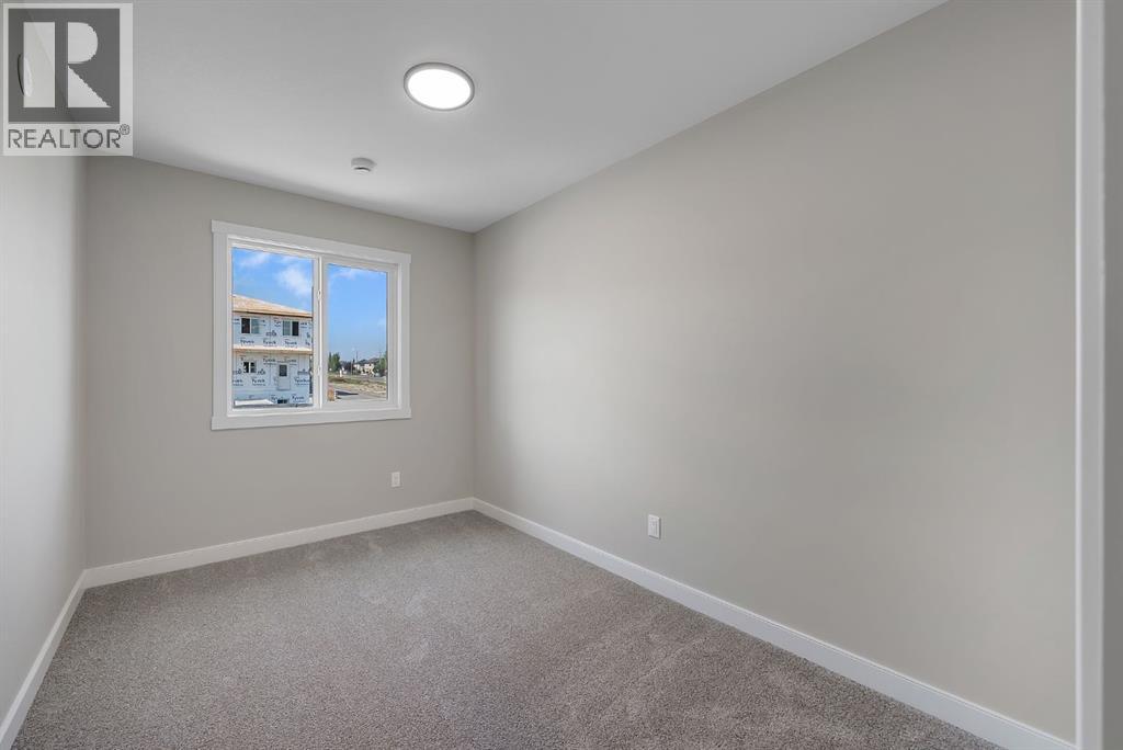 28 Tillotson Loop, Okotoks, Alberta  T1S 1S5 - Photo 24 - A2339481