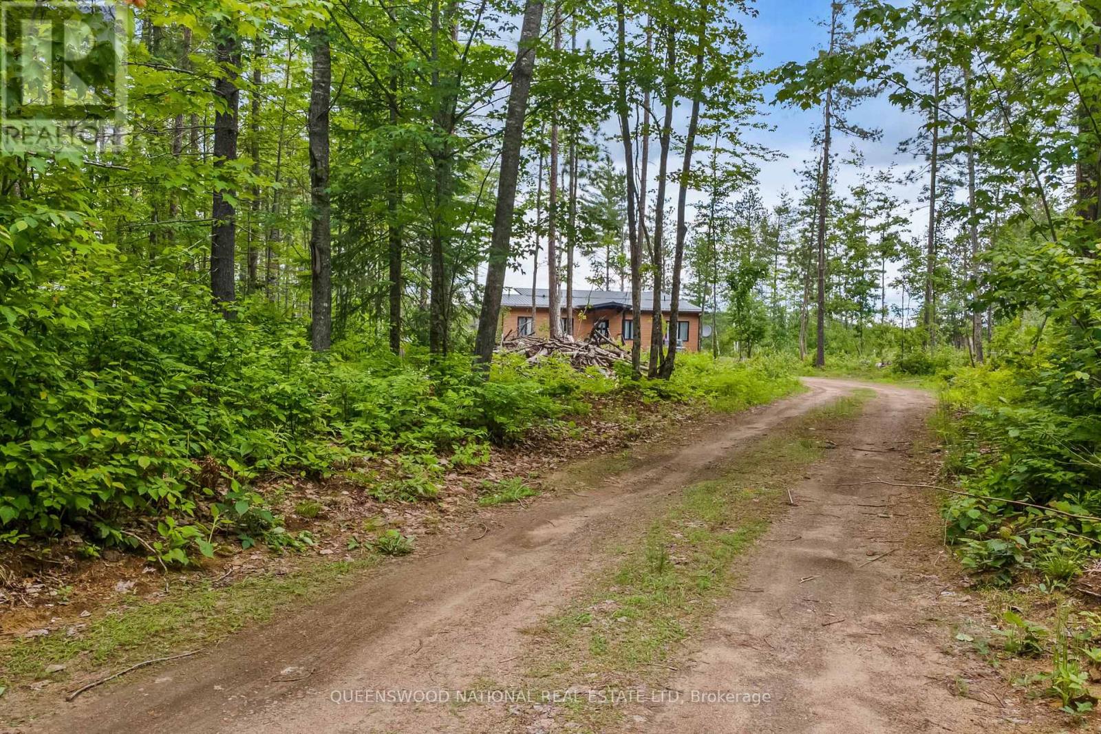 227 Grunwald Road, Madawaska Valley, Ontario K0J 1B0 - Photo 2 - X13736716