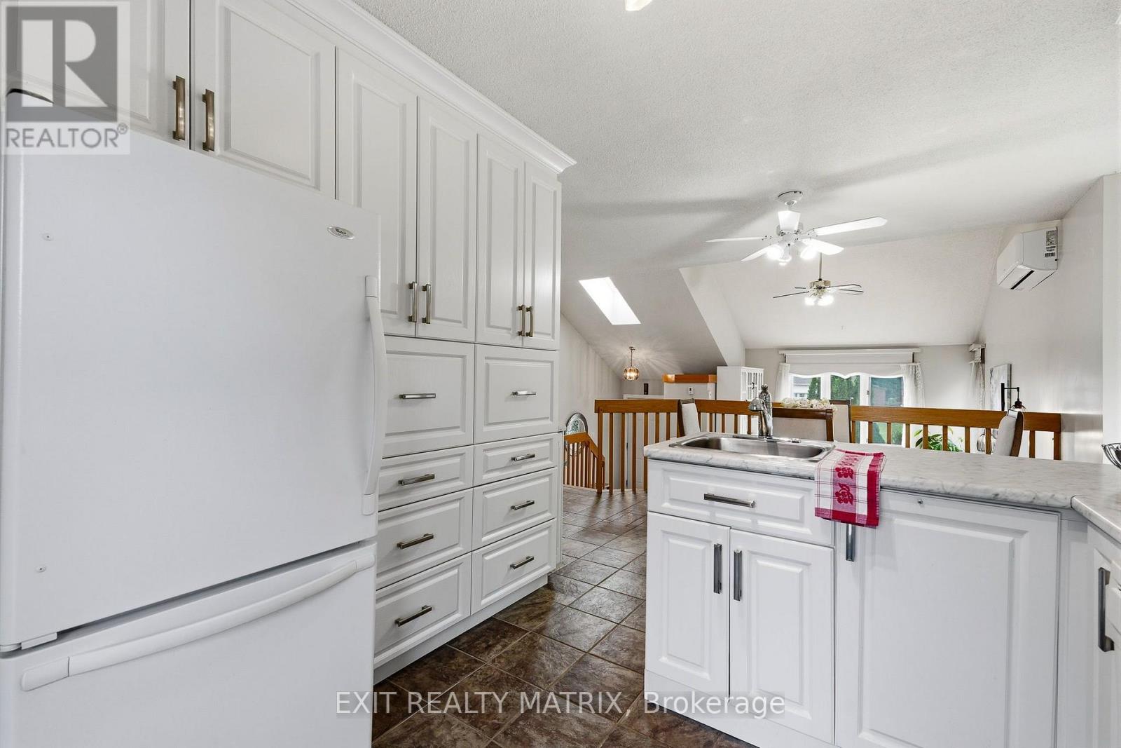 44 Ste Therese Boulevard, Russell, Ontario K0A 1W0 - Photo 17 - X13736592
