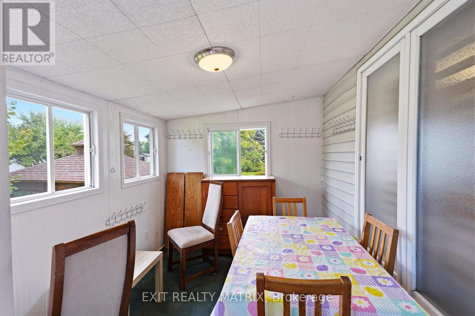 44 Ste Therese Boulevard, Russell, Ontario K0A 1W0 - Photo 38 - X13736592