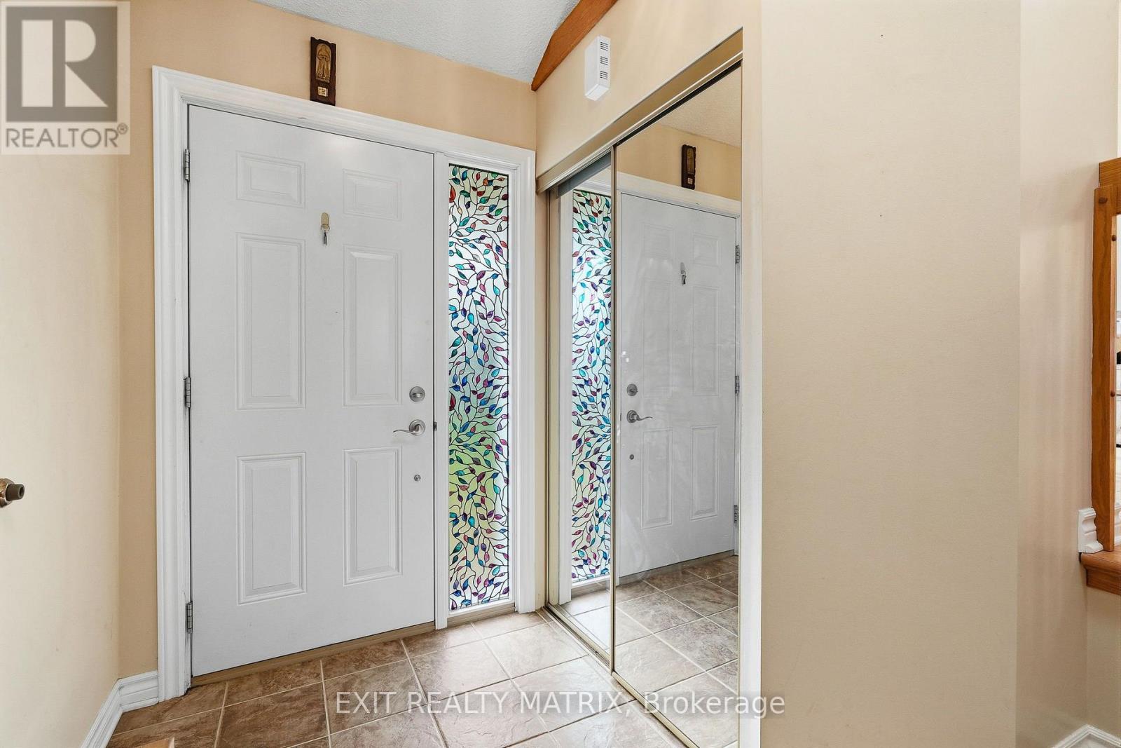 44 Ste Therese Boulevard, Russell, Ontario K0A 1W0 - Photo 5 - X13736592
