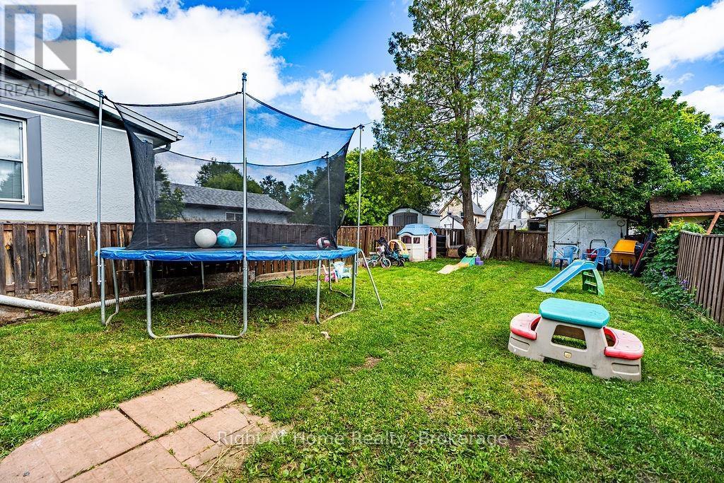75 Ontario Street, Thunder Bay, Ontario  P7B 3G1 - Photo 22 - X13684188