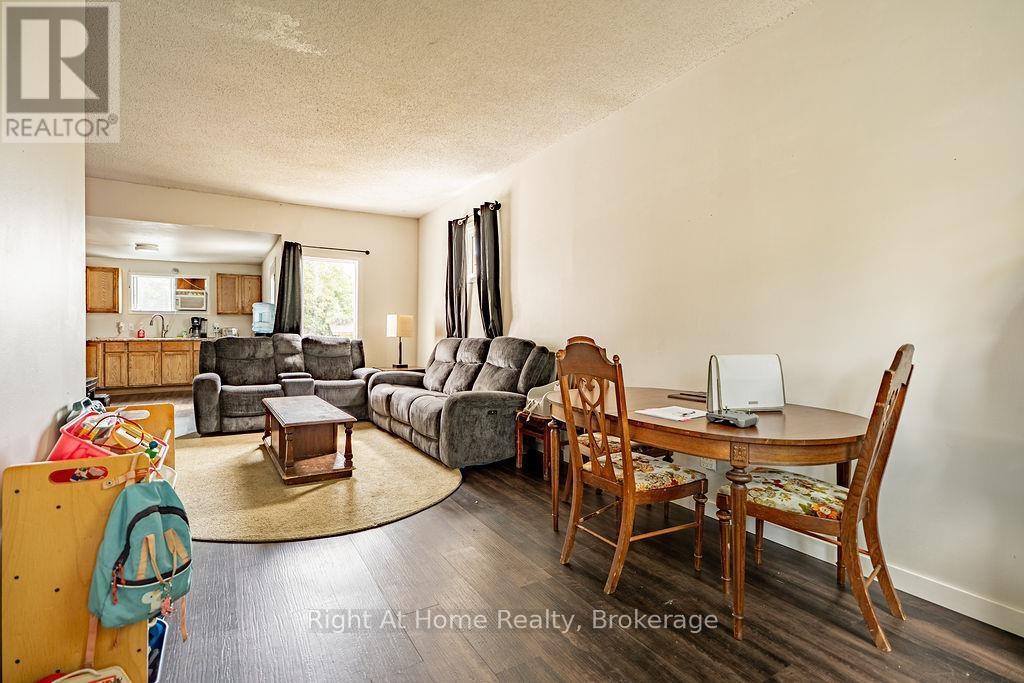 75 Ontario Street, Thunder Bay, Ontario  P7B 3G1 - Photo 5 - X13684188