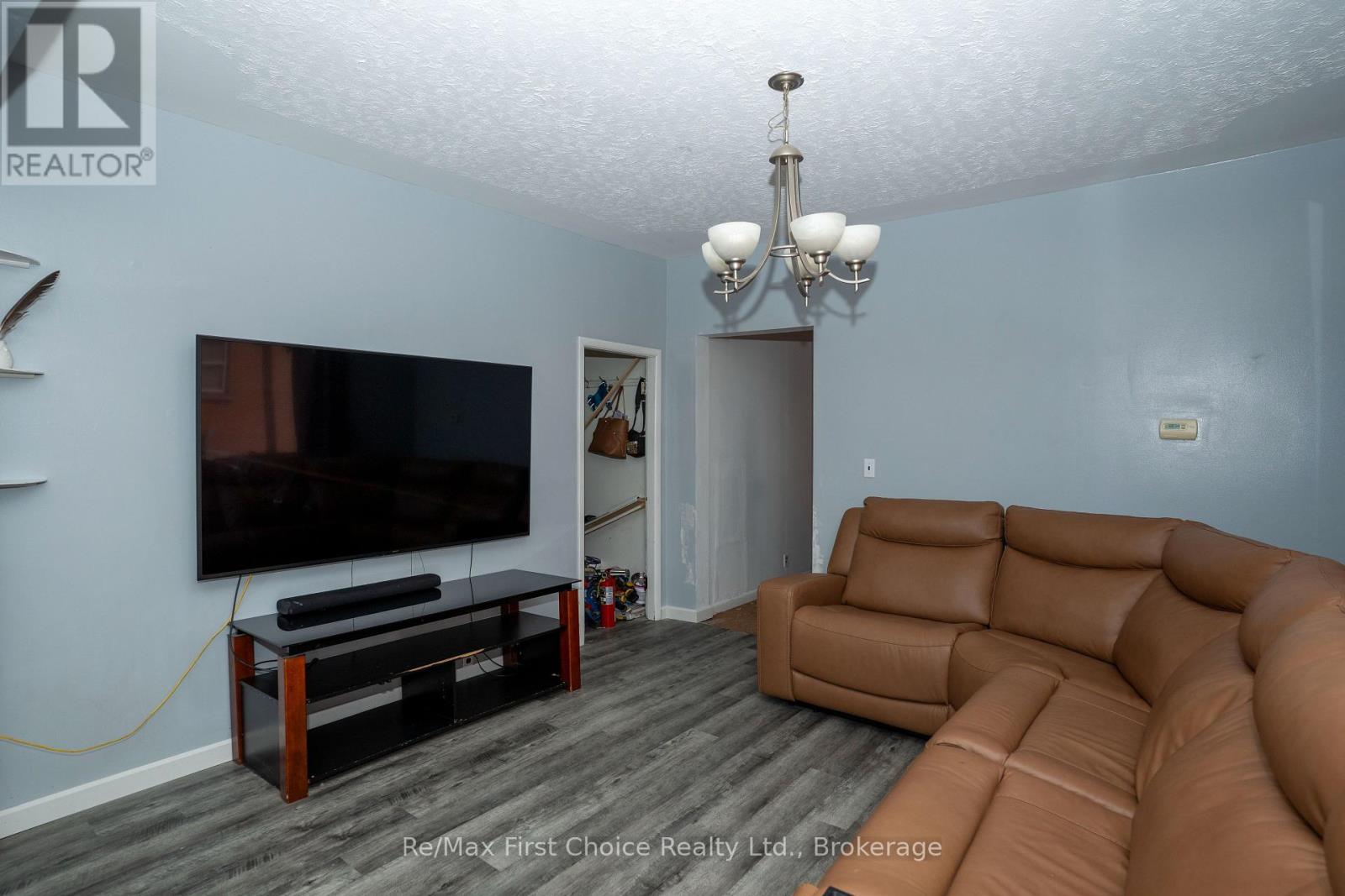 138 Rowand Street, Thunder Bay, Ontario  P7C 2P2 - Photo 6 - X13736724