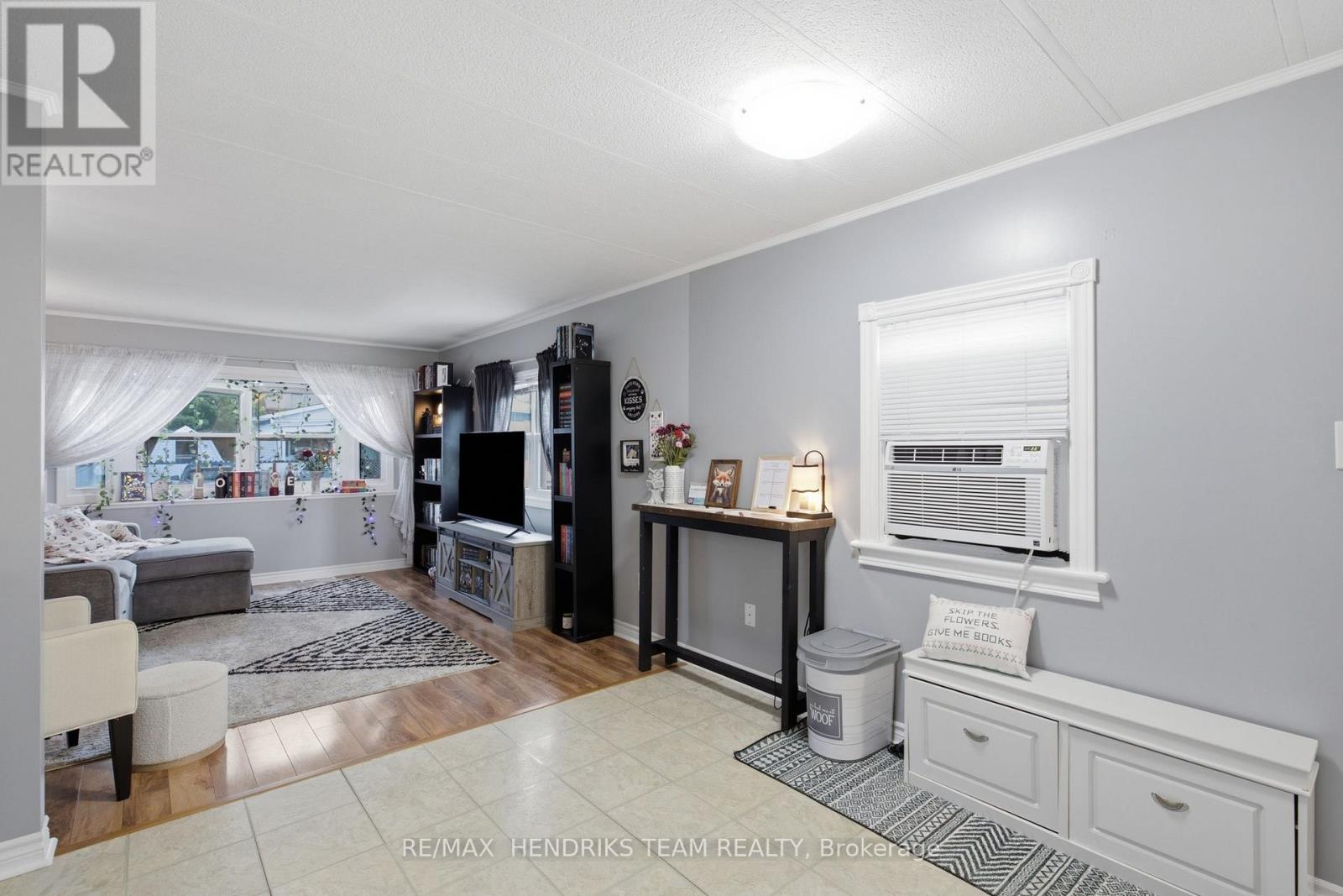 317 - 241 St. Paul Street W, St. Catharines, Ontario  L2S 2E5 - Photo 13 - X13736498