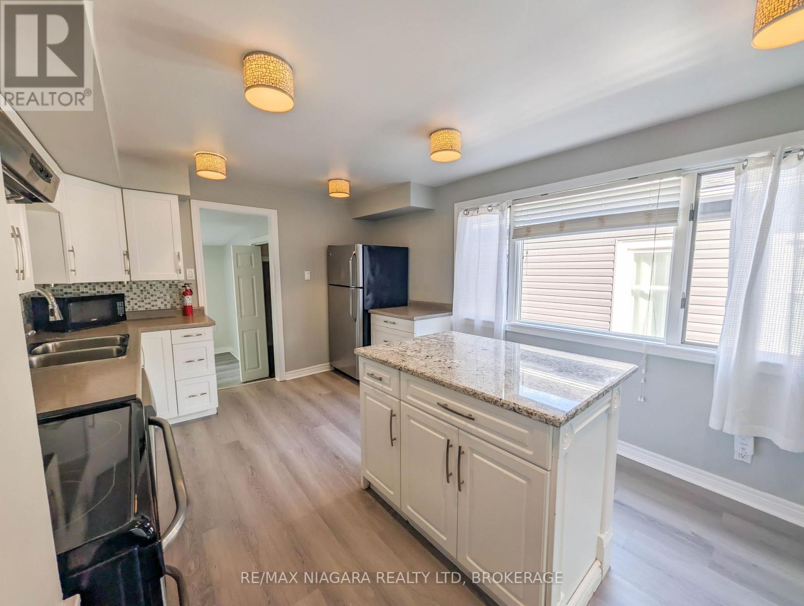 24 Churchill Street, St. Catharines, Ontario  L2S 2P2 - Photo 16 - X13736528