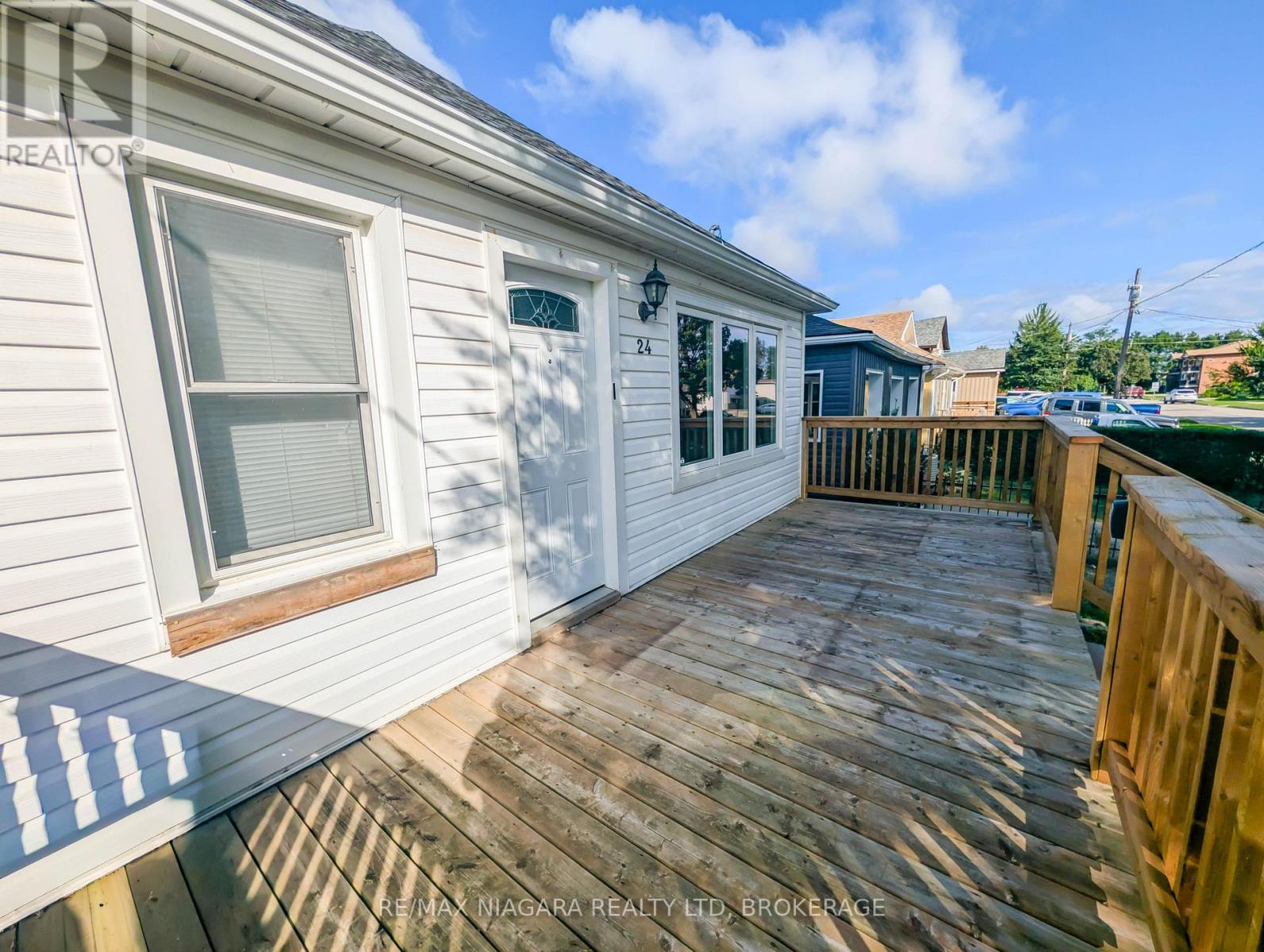 24 Churchill Street, St. Catharines, Ontario  L2S 2P2 - Photo 5 - X13736528