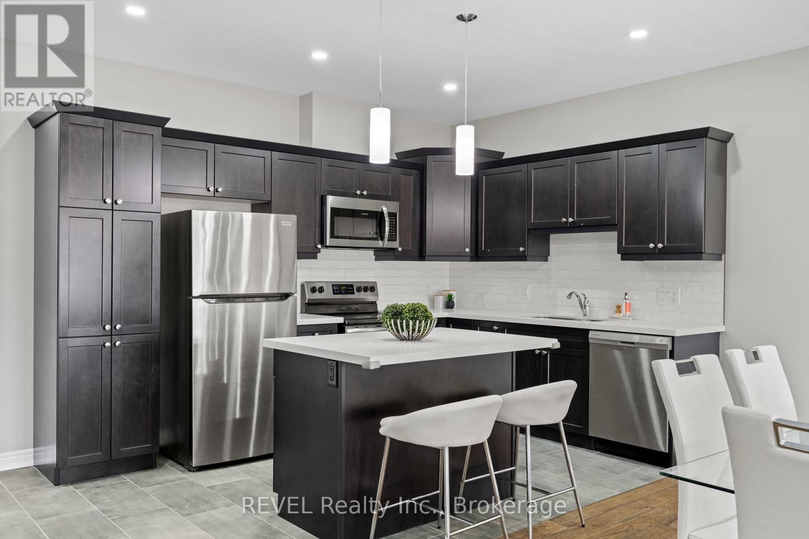 7 - 7138 Parsa St Niagara Falls Street, Niagara Falls, Ontario  L2H 3W1 - Photo 11 - X13736570