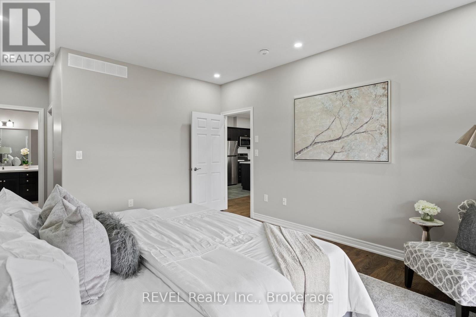 7 - 7138 Parsa St Niagara Falls Street, Niagara Falls, Ontario  L2H 3W1 - Photo 20 - X13736570