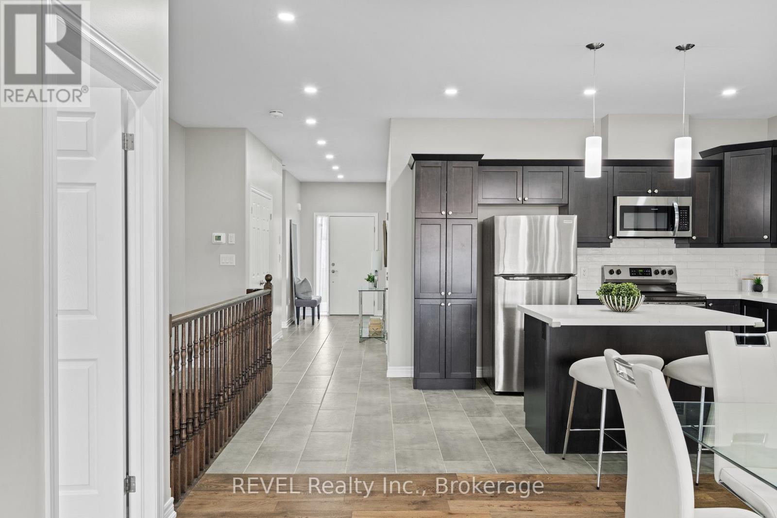 7 - 7138 Parsa St Niagara Falls Street, Niagara Falls, Ontario  L2H 3W1 - Photo 6 - X13736570