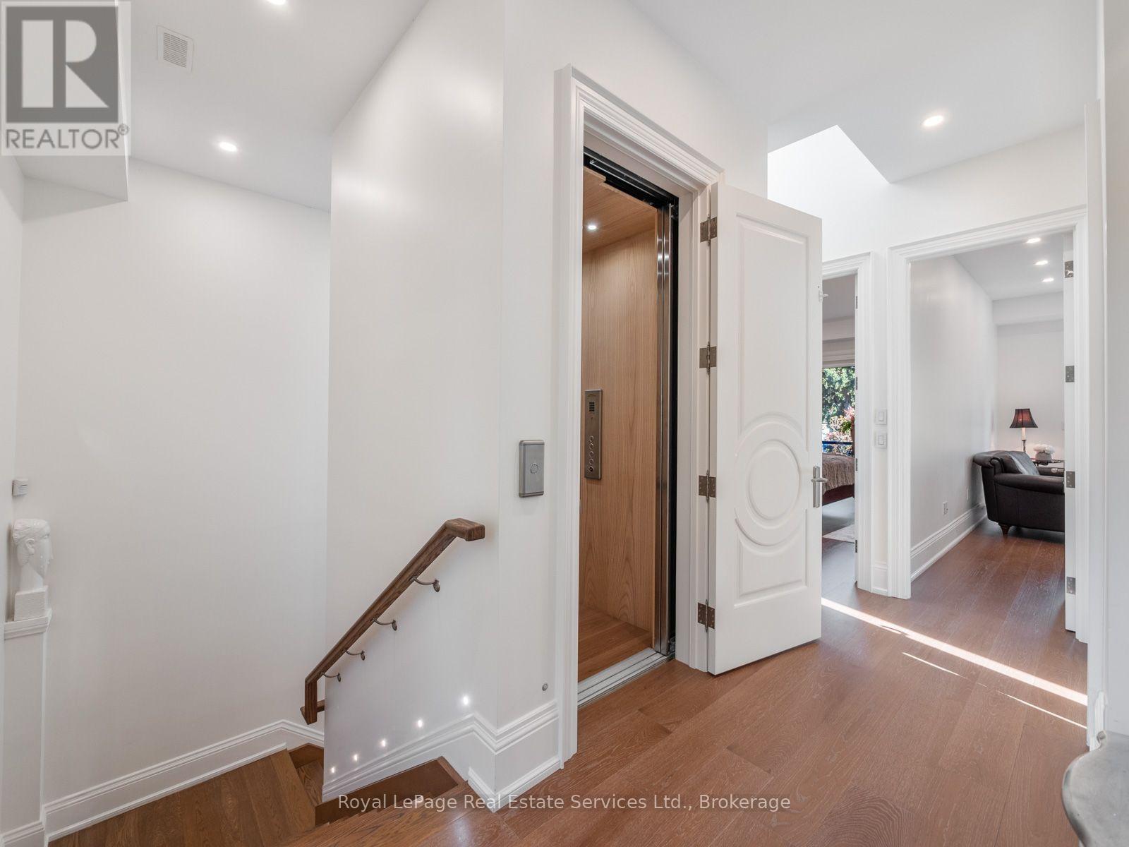 36 Anderson Street, Oakville, Ontario  L6K 1A5 - Photo 18 - W13736840