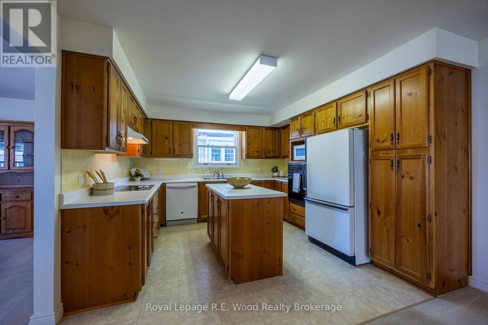 7 Seres Drive, Tillsonburg, Ontario N4G 5E6 - Photo 7 - X13736718