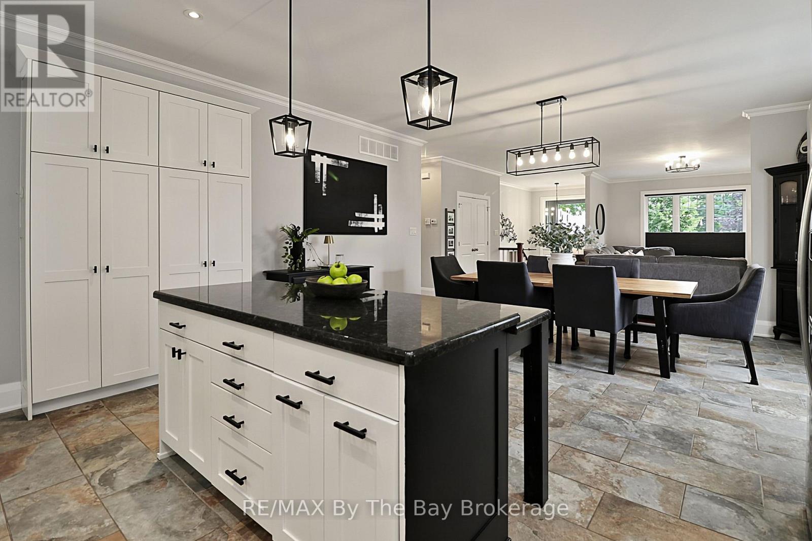 320 Birch Street, Collingwood, Ontario  L9Y 2V7 - Photo 19 - S13736748